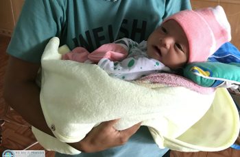 Thay vì bị cướp đi sự sống, con đã được cưu mang và may mắn chào đời trong bình an